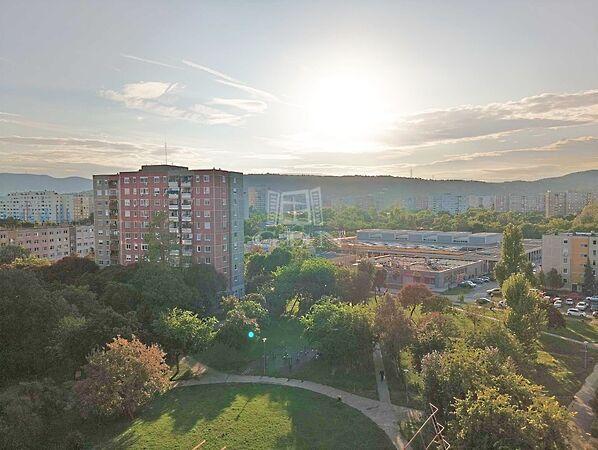 Békásmegyer Duna felőli oldal, Budapest, III. kerület képe